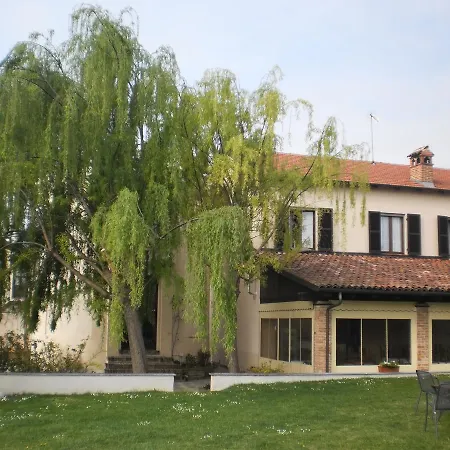 Azienda Agricola Tenuta Del Barone *